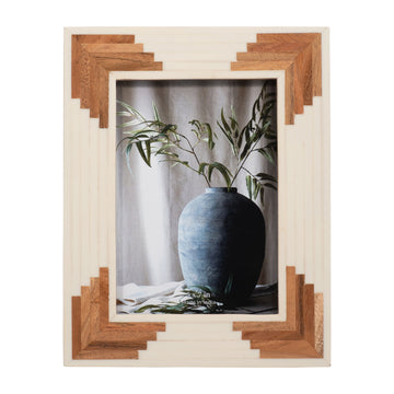 Resin 5X7 Cascading Wood Photo Frame - White