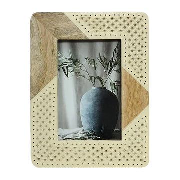 Resin 4 x 6 Wood And Woven Photo Frame - Ivory / Natural