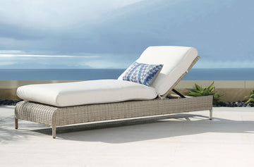 Manhattan - Adjustable Chaise, With Self Welt - Linen Canvas