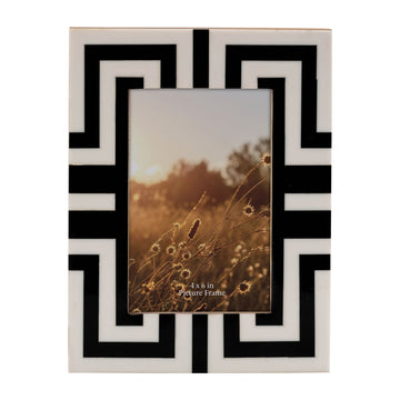 Resin 4" x 6" Photo Frame - Black/White